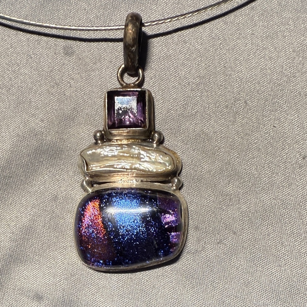 Elegant Silver and Purple Pendant Choker Dichroic Glass and Pearl